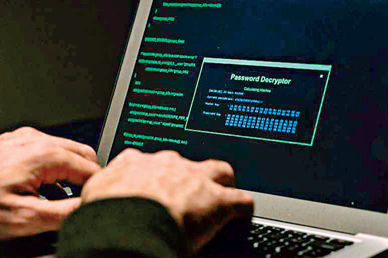 Documentos filtrados por Snowden confirman que NSA fue víctima de pirateo