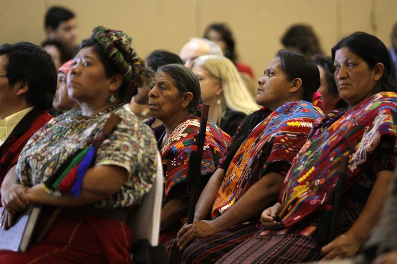 Mujeres indígenas