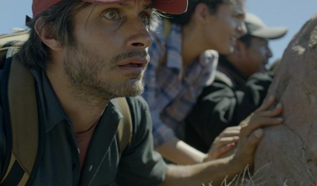 Gael García Bernal en una escena de "Desierto"