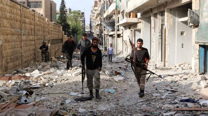 Rebeldes sirios acudirán a negociaciones de Astaná, avanza el EI en el este