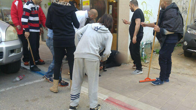 Palestino hiere a seis personas durante ataque a mercado cerca de Tel Aviv