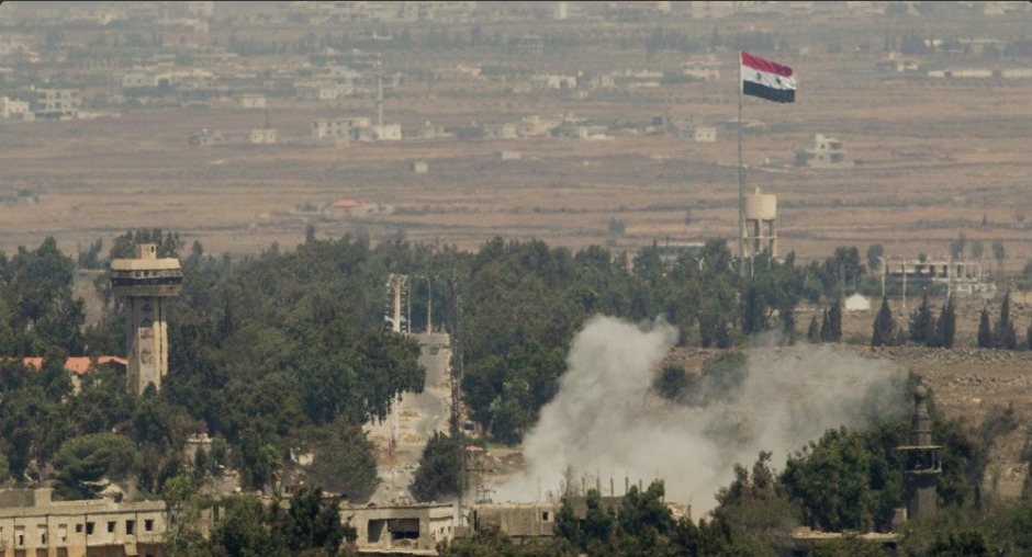 Tres muertos en bombardeo israelí contra compamento militar en Siria