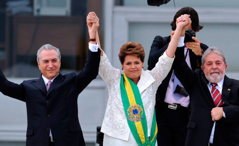 De izquierda a derecha, Temer, Dilma y Lula, cuando eran aliados.