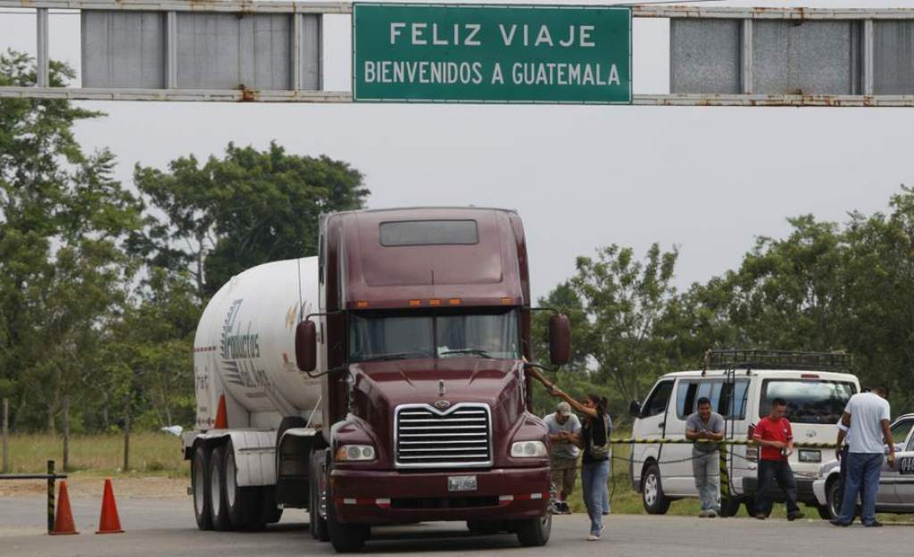 Guatemala y Honduras inician unión aduanera en Centroamérica