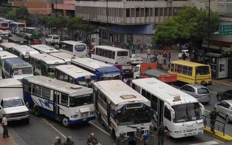 Comienza huelga general en Venezuela contra Constituyente de Maduro