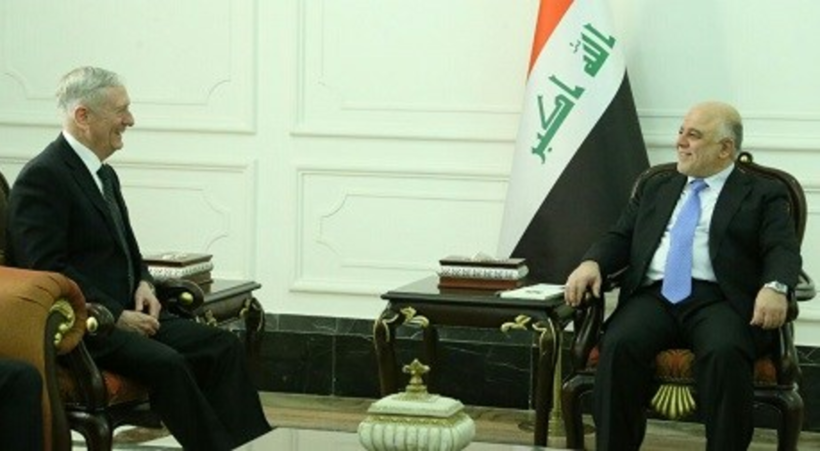Secretario de Defensa de EEUU visita Bagdad y apoya unidad iraquí