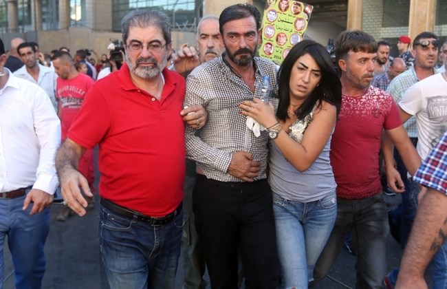 Familiares de los soldados tras recibir la noticia de su muerte.