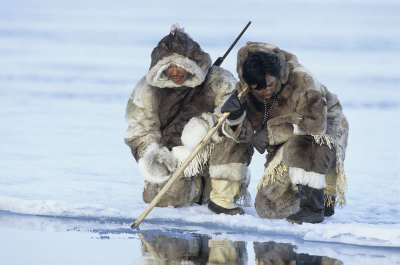 Indígenas inuit del norte de Canadá