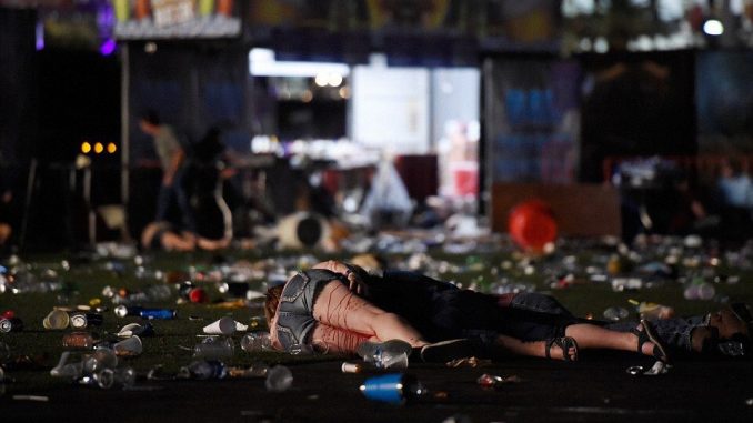Al menos 50 muertos y 400 heridos en ataque en concierto en Las Vegas