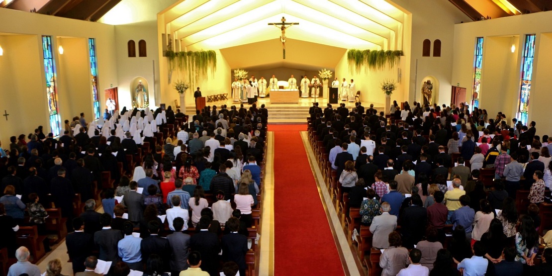 Ceremonia de Sodalicio de Vida Cristiana en Lima, Perú