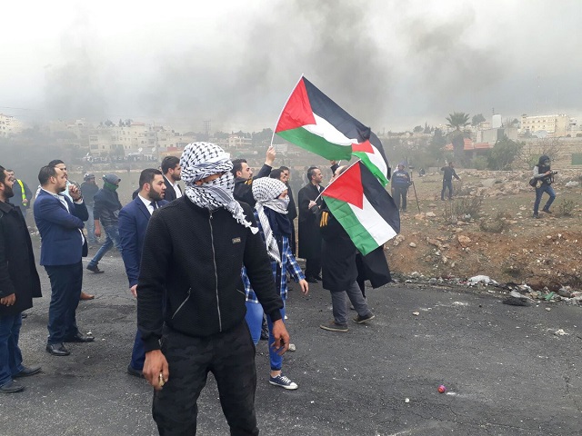 Manifestantes palestinos