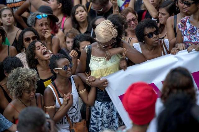 "Perdimos mucho: también el miedo": la favela recuerda a Marielle