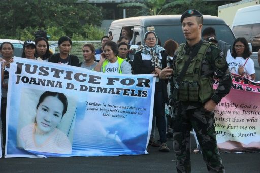 Manifestantes en Filipinas pidiendo justicia para Joanna Demafelis