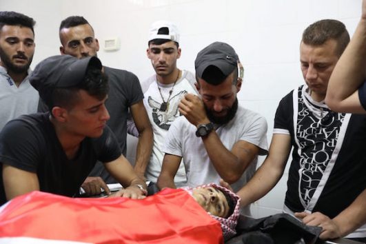Los amigos lloran a Ais-ud-Din At Tamimi, de 21 años
