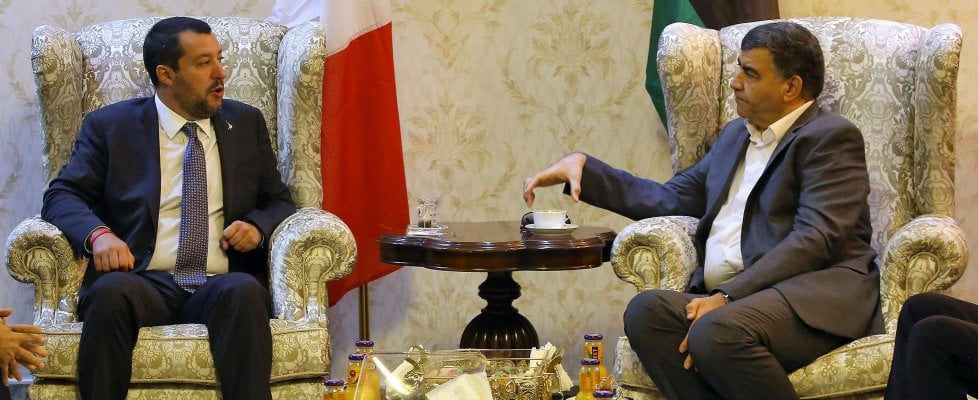 Matteo Salvini, a la izquierda, hoy en Trípoli, Libia.