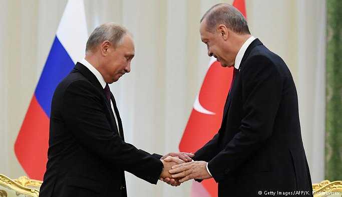 Putin-a la izquierda-y Erdogan