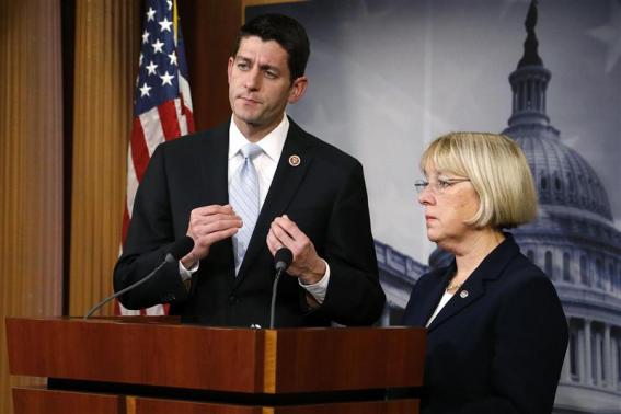 El diputado republicano Paul Ryan-izquierda-y la senadora demócrata Patty Murry