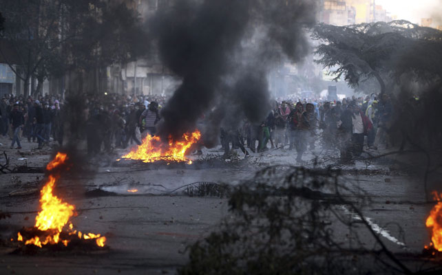 Tres muertos en choques y 265 arrestados en manifestaciones islamistas en Egipto