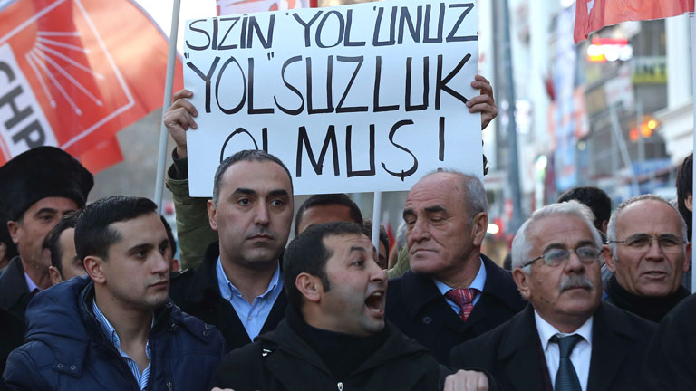 Manifestantes opositores al gobierno en Turquía