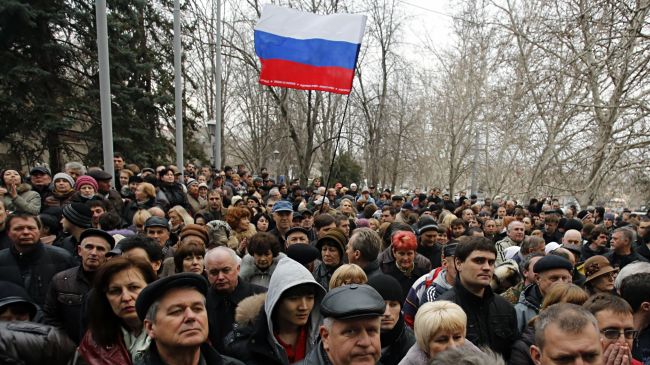 Manifestantes en Crimea