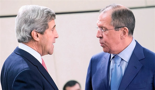 John Kerry-izquierda-y Serguei Lavrov