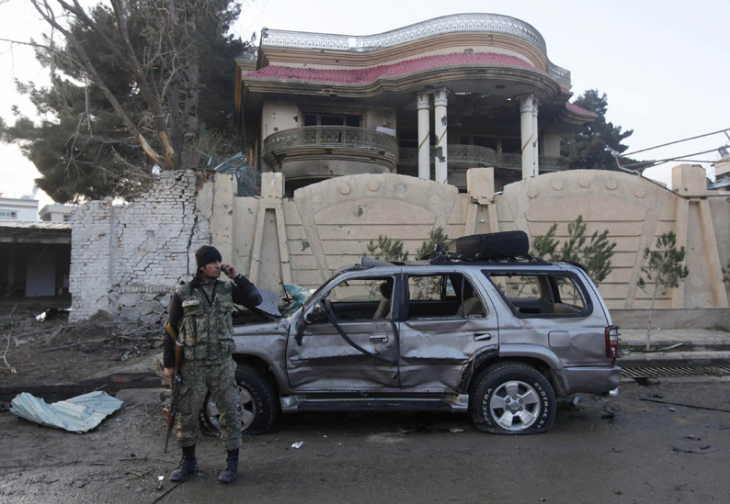 Cinco talibanes mueren en ataque a la sede de la comisión electoral en Kabul