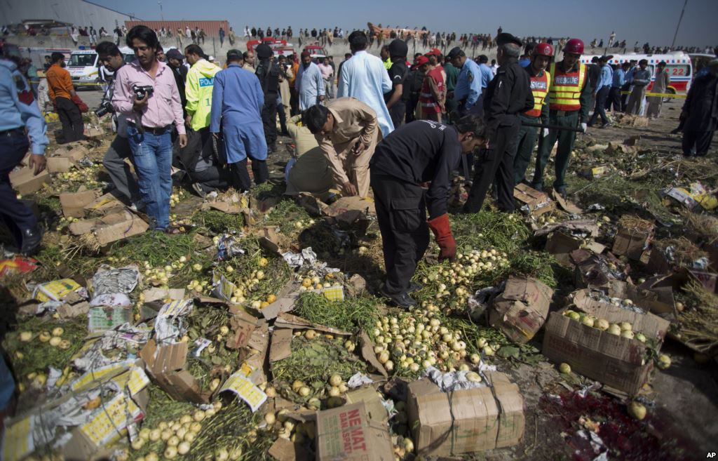 Un atentado en un mercado de Islamabad causa 22 muertos