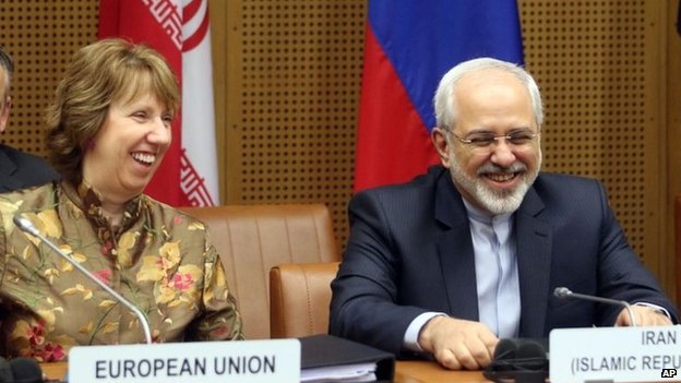 Catherine Ashton-izquierda-y Muhamad Javad Zarif