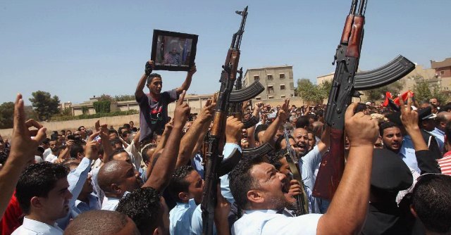 EEUU acusa a Emiratos de bombardear objetivos islamistas en Libia EEUU acusa a Emiratos de bombardear objetivos islamistas en Libia