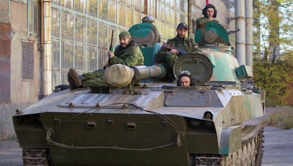 Milicianos en Donetsk Milicianos en Donetsk