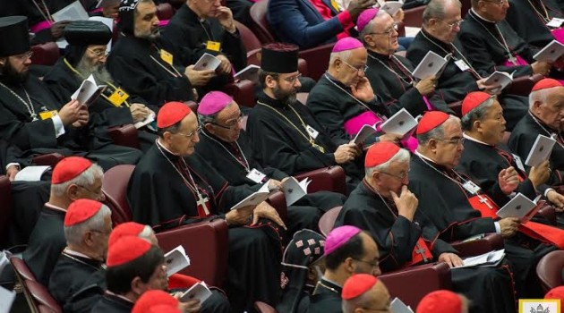 Cardenales en el sínodo Cardenales en el sínodo