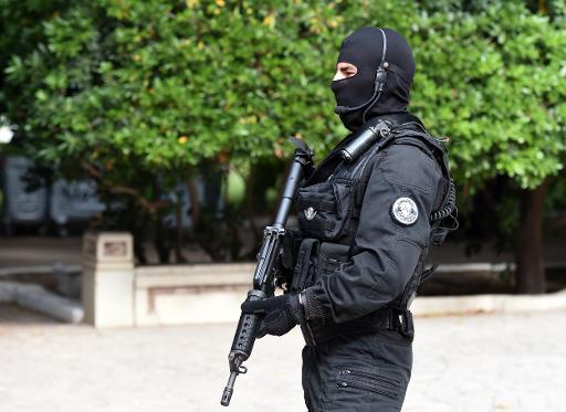 Un agente muerto en un tiroteo con grupo armado en Túnez