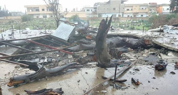 El frente yihadista Al Nusra destruye un mausoleo sunita cerca de Deraa El frente yihadista Al Nusra destruye un mausoleo sunita cerca de Deraa