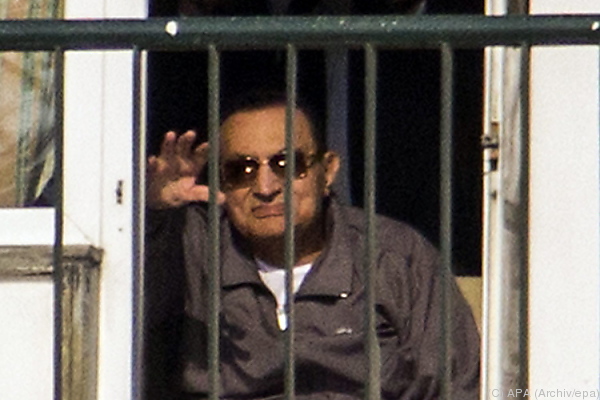 Hosni Mubarak Hosni Mubarak