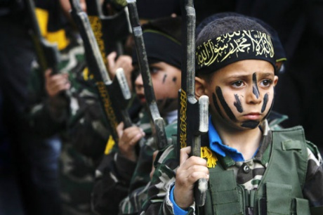 Niños del estado islámico Niños del estado islámico