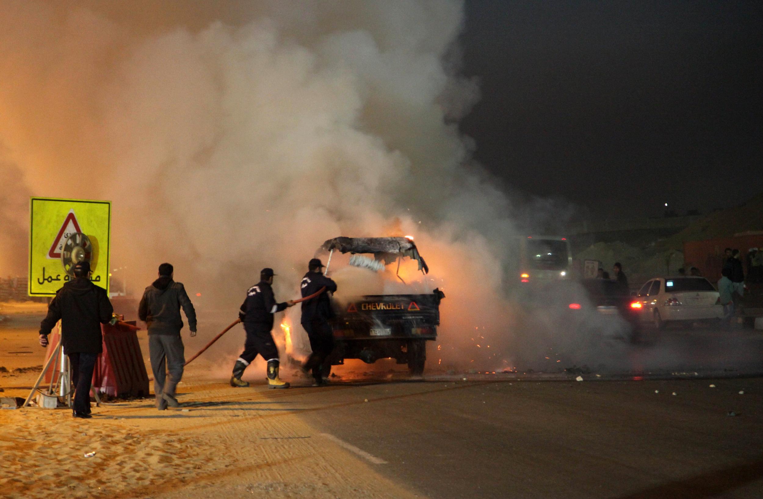Al menos 22 muertos en Egipto en enfrentamientos entre policía e hinchas de fútbol Al menos 22 muertos en Egipto en enfrentamientos entre policía e hinchas de fútbol