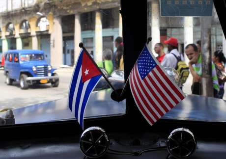 EEUU cierra ciclo y retira a Cuba de lista de países promotores de terrorismo