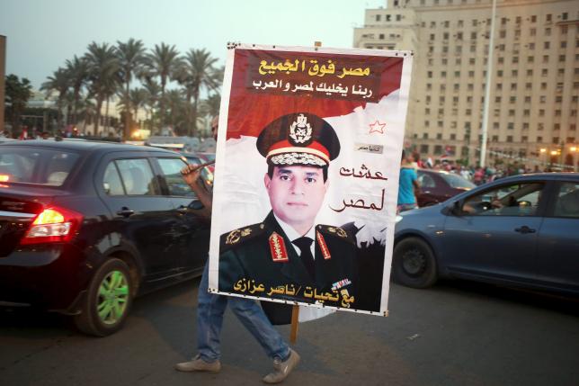 Egipto adopta controvertida ley antiterrorista para la libertad de prensa Egipto adopta controvertida ley antiterrorista para la libertad de prensa
