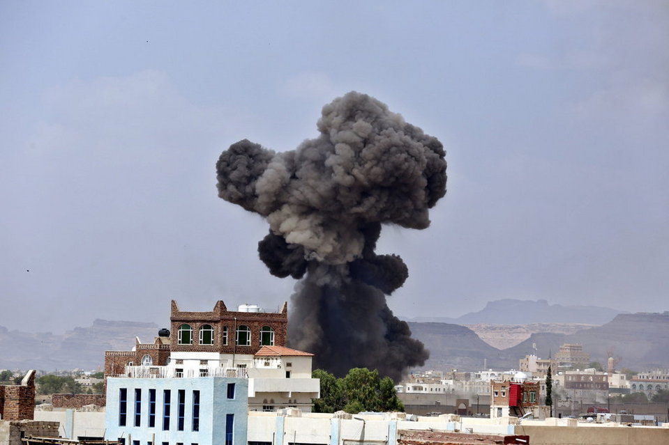 Ataque de EI contra una mezquita chiita en Yemen deja al menos 28 muertos