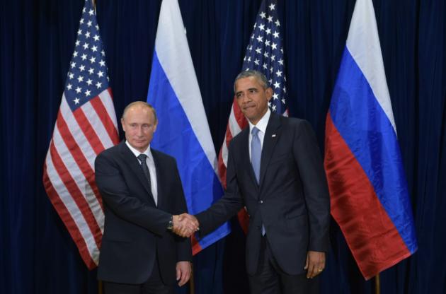 Putin-a la izquierda-y Obama