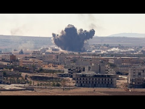 Francia y Rusia, en cooperación inédita, bombardean al EI en Siria tras atentados