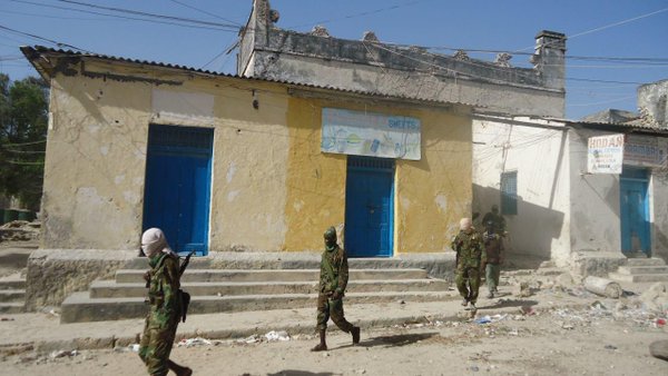 Tropas somalíes y de la UA arrebatan el puerto de Merka a los islamistas shebab
