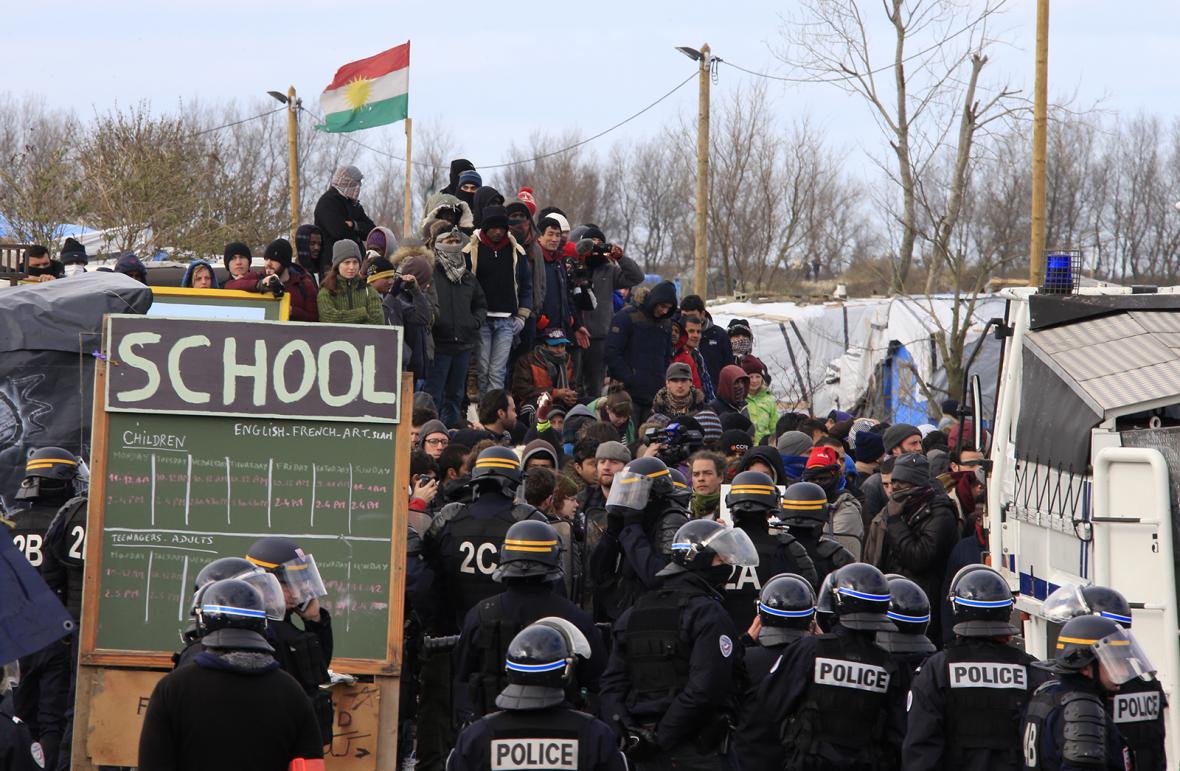 Refugiados e inmigrantes en Calais