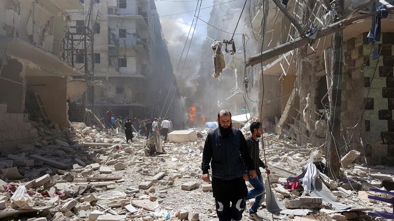 Kerry intenta evitar un baño de sangre en Alepo, bajo intensos bombardeos