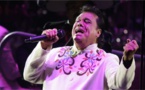 México de luto por el cantautor Juan Gabriel