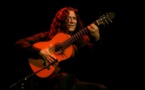 Tomatito, sus 60 guitarras y el culto al flamenco en familia