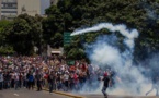 Protestas en Venezuela dejan ya cuatro muertos y generan pelea en misa