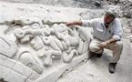 Arqueólogos descubren unos extraños relieves mayas en Guatemala