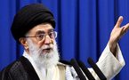 Jamenei pide a la oposición apoyar a Ahmadi Neyad y renunciar a las protestas