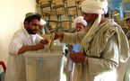 Afganistán: cuarentena a 600 colegios electorales por sospechas de fraude